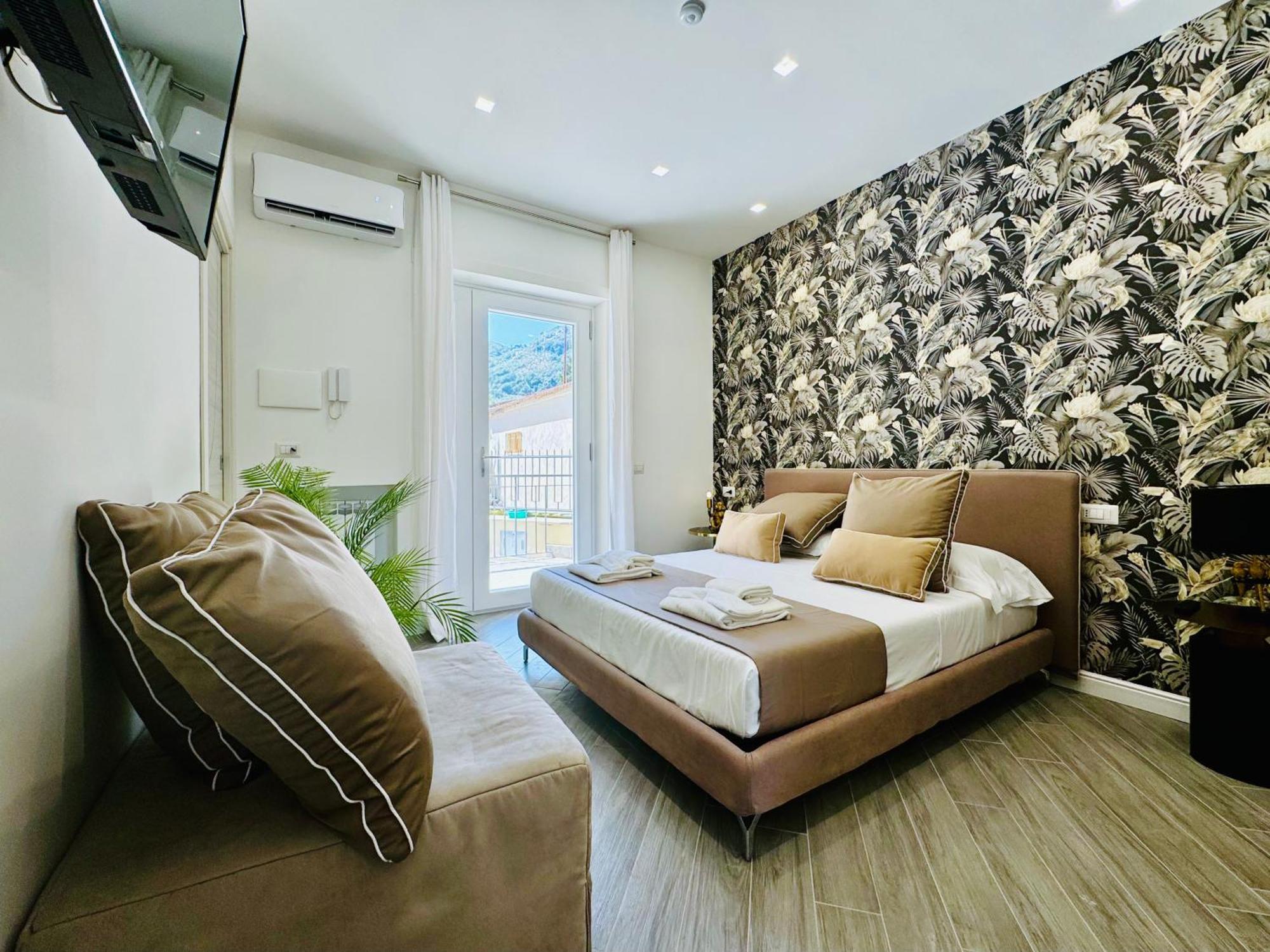 Yourhome - Santa Lucia Rooms Сорренто Экстерьер фото